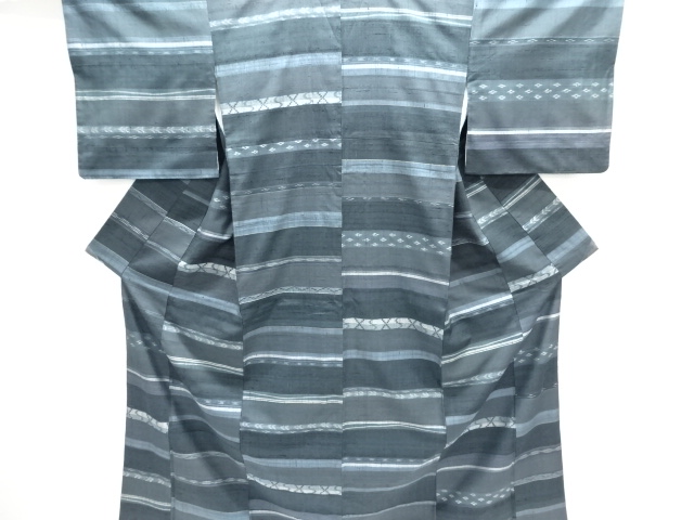 横段に絣柄織り出し手織り紬着物